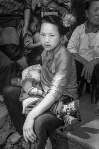 38-femme-a-lenfant-2