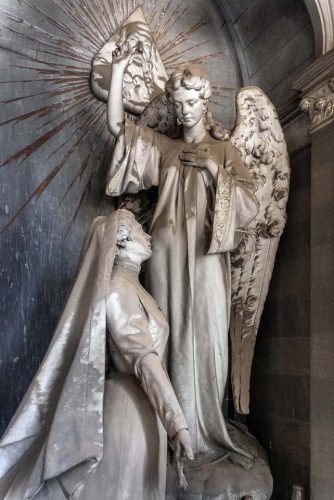 Staglieno-030-074-sculpture-genes