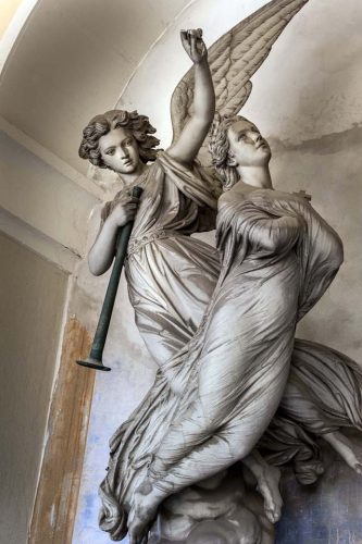 Staglieno-062-186-sculpture-genes-aile-cuisse