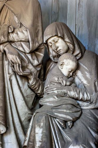 Staglieno-073-sculpture-genes-2