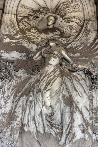 Staglieno-086-sculpture-genes