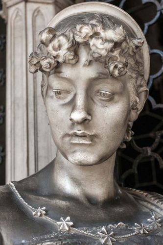 Staglieno-152-sculpture-genes