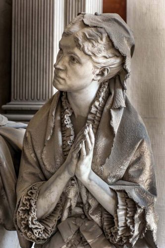 Staglieno-176-sculpture-genes