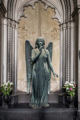 Staglieno-177-sculpture-genes