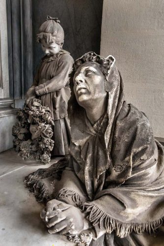 Staglieno-180-sculpture-genes