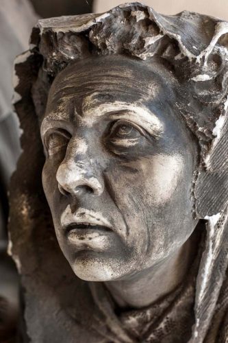 Staglieno-181-sculpture-genes