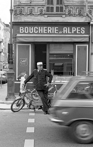 01-1976-12-police-651-ok