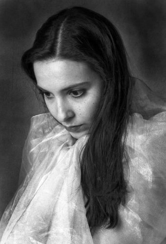 42-portraits-NB-41-06-1995-01-joelle-R-950101-14a-cor-06