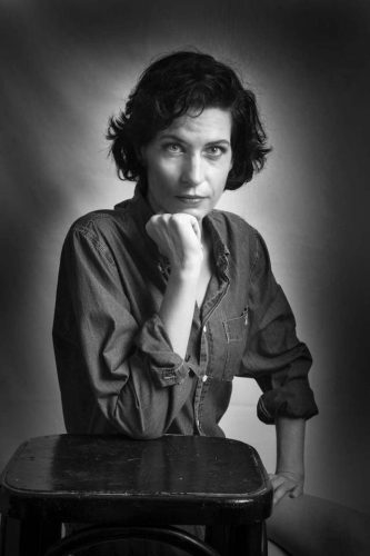 61-portraits-NB-59-Alicia-bleu-15084-NB-2-ok